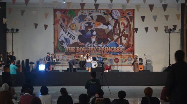 Kemeriahan panggung JC Sashimi 2026 di GSG Widyatama